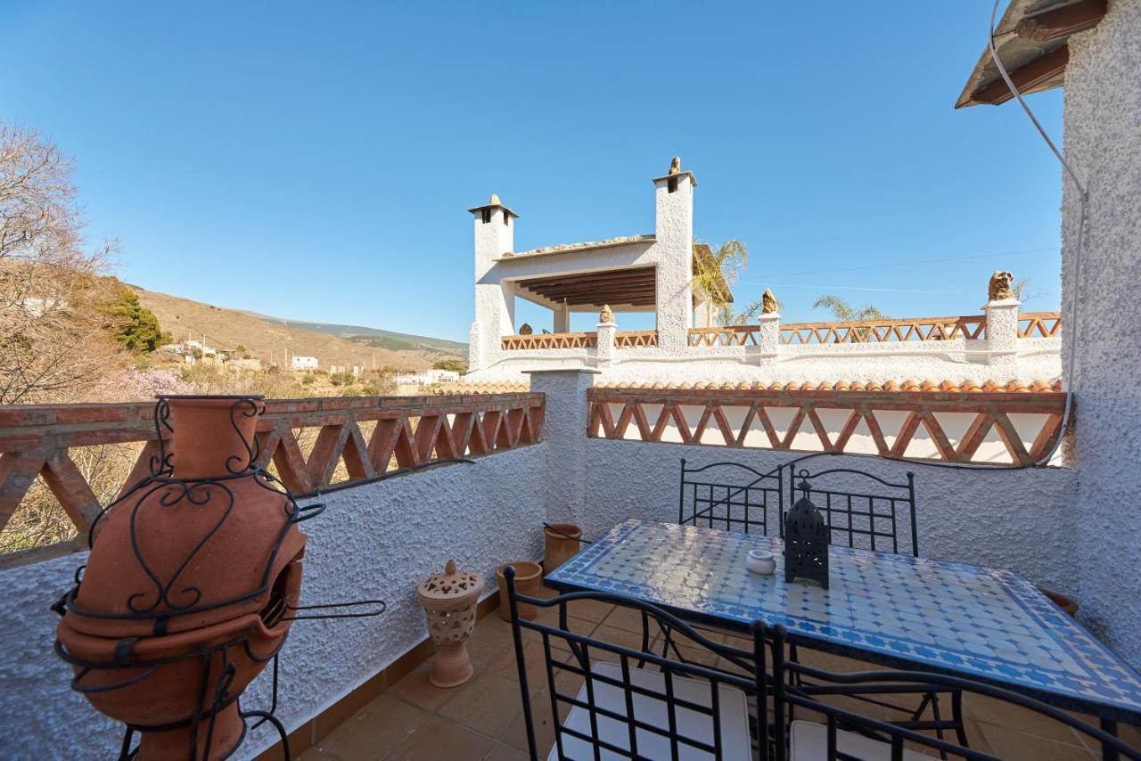 La Almunia De La Alpujarra Yegen
